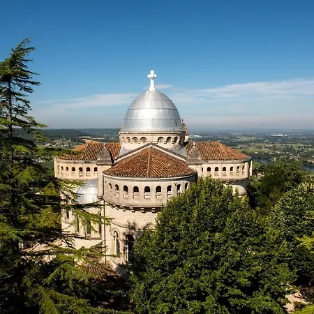 Dom wakacyjny Domaine De Lagasse, Avec Piscine, Au Coeur Du Sud-ouest Hautefage-la-Tour
