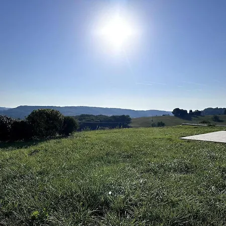 Gite Avec Piscine, Au Coeur Du Sud-Ouest Holiday home *